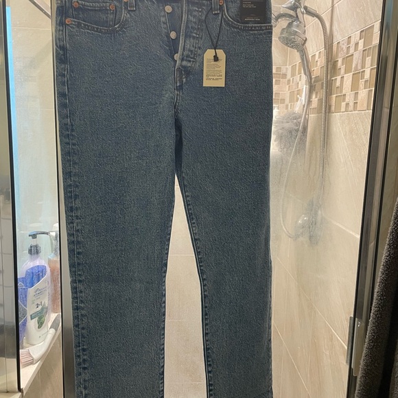 Levi's Denim - Levi's Wedgie Straight High Rise Jeans